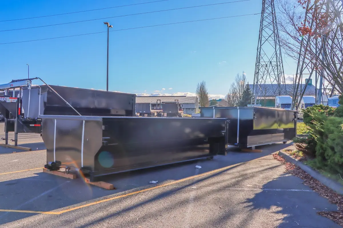 Professional dumpster rental and junk removal service in Peoria